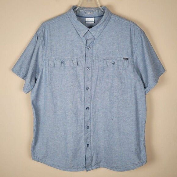 Columbia Size XL Short Sleeve Button Up Shirt Blue With Multicolor Threads - Picture 2 of 12